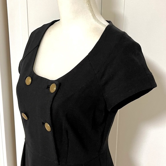 DIANE VON FURSTENBERG Charo Dress Military Black Gold Buttons Short Sleeves 8 - Picture 5 of 13